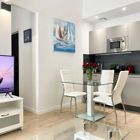 Lejlighed Modern Flat Lamartine
