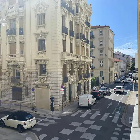 Modern Flat Lamartine Lejlighed *